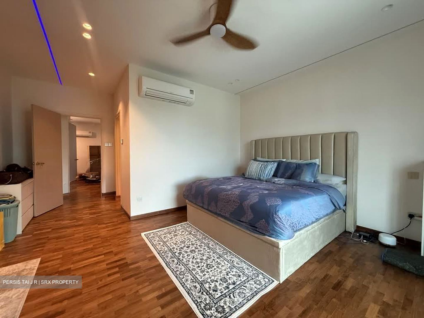 Eastwood Green (D16), Terrace #566564191